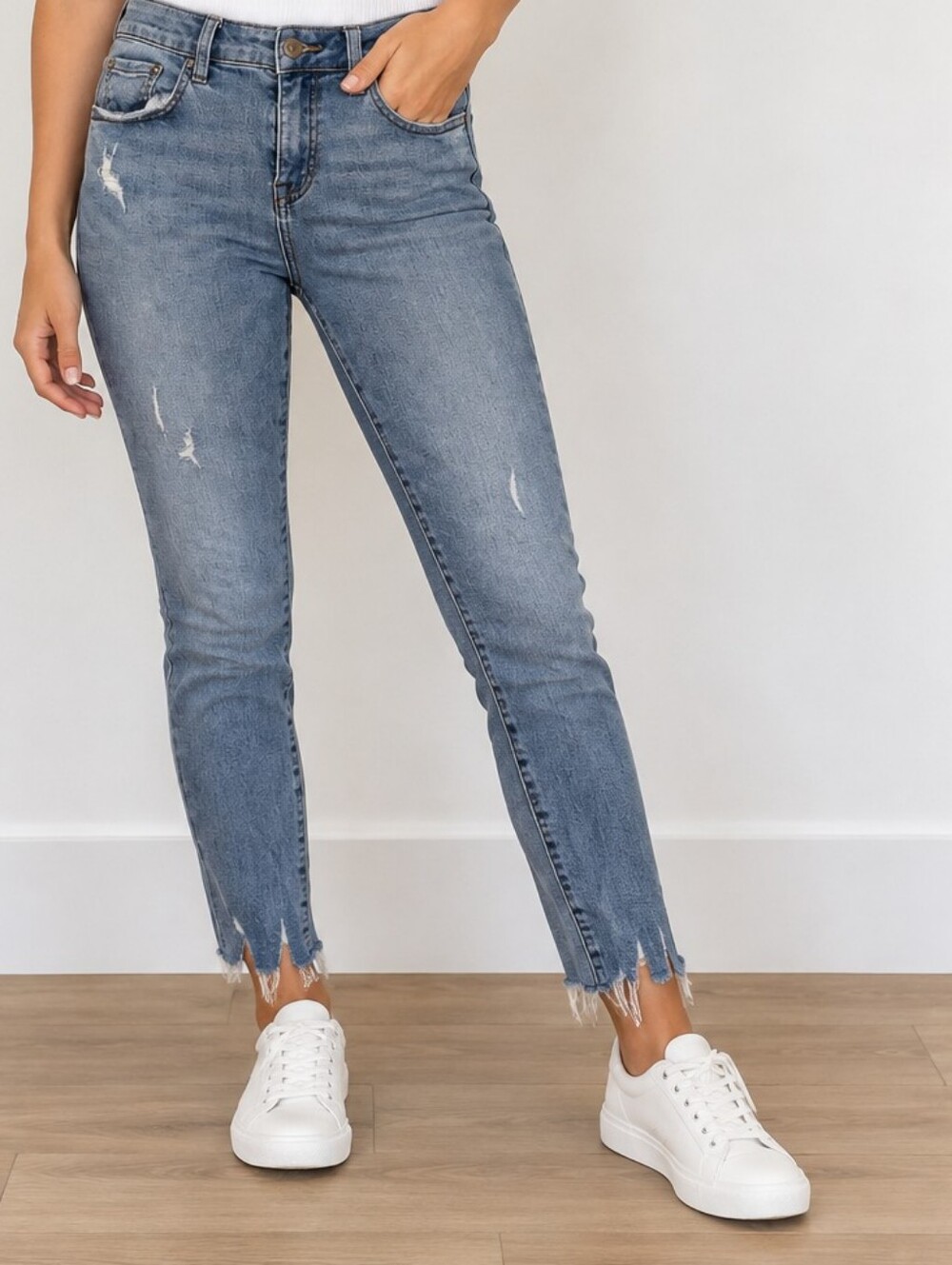 Pistola Jeans Size 26 Distressed Skinny Ankle Raw Hem Medium Wash Denim